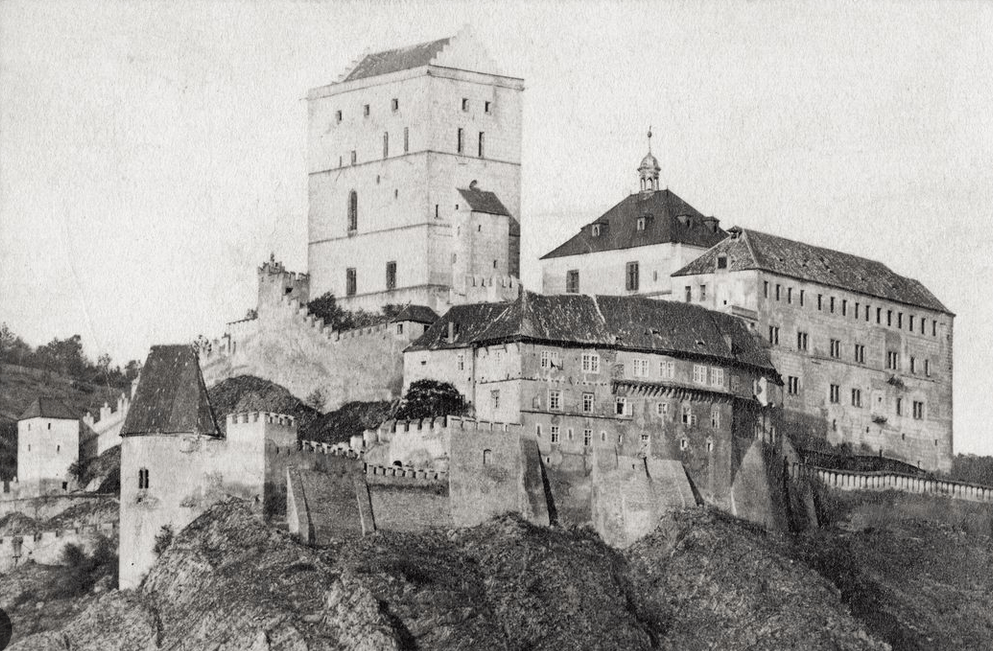 Two Shorts Before the Creation of the Czechoslovak State