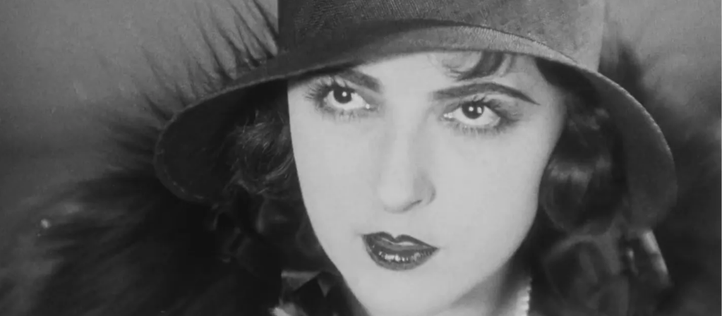 Sin of a Beautiful Woman (Hříchy lásky) – Karel Lamač (1929)